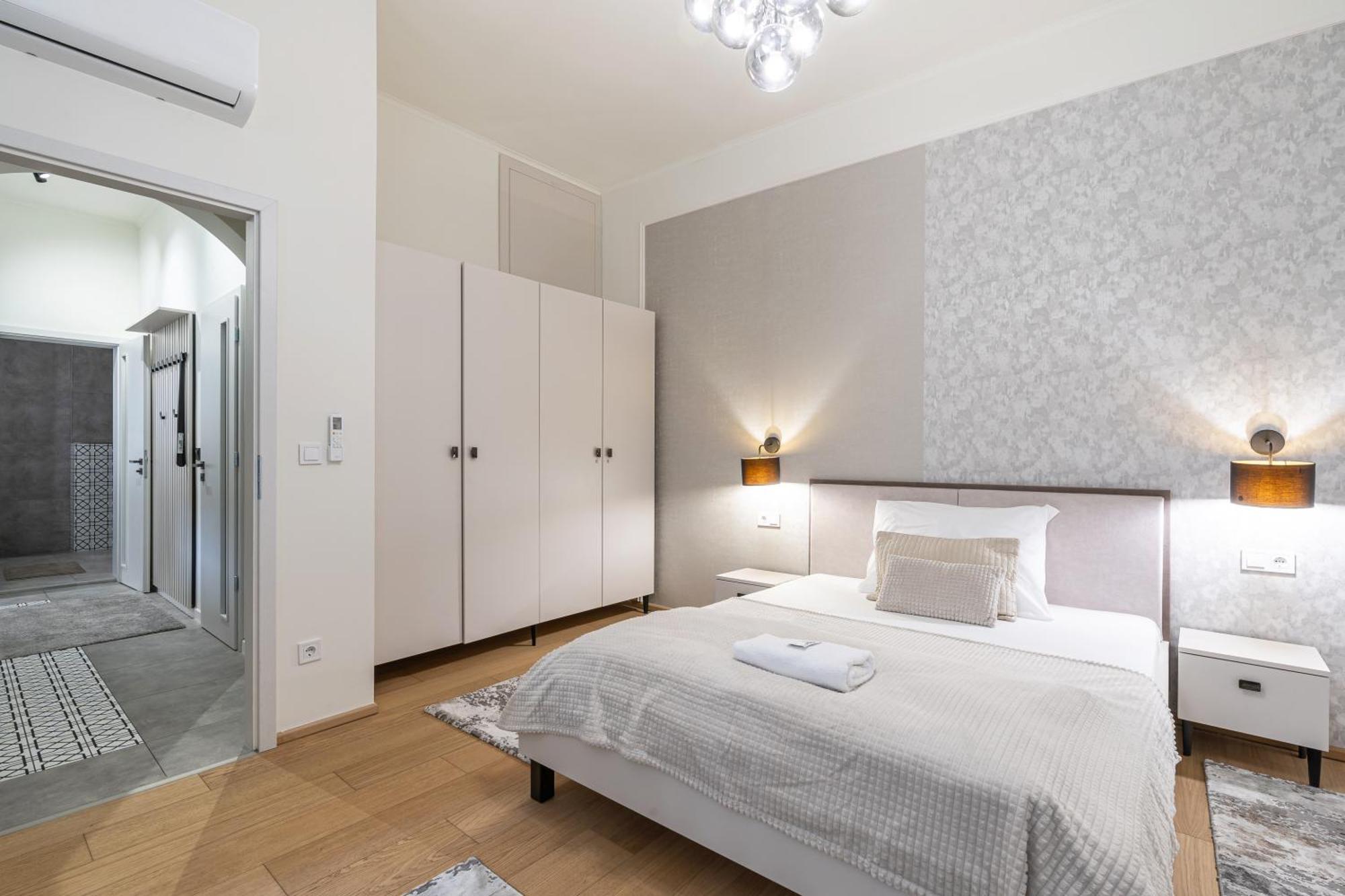 Astra Lux Bp Lägenhet Budapest Exteriör bild